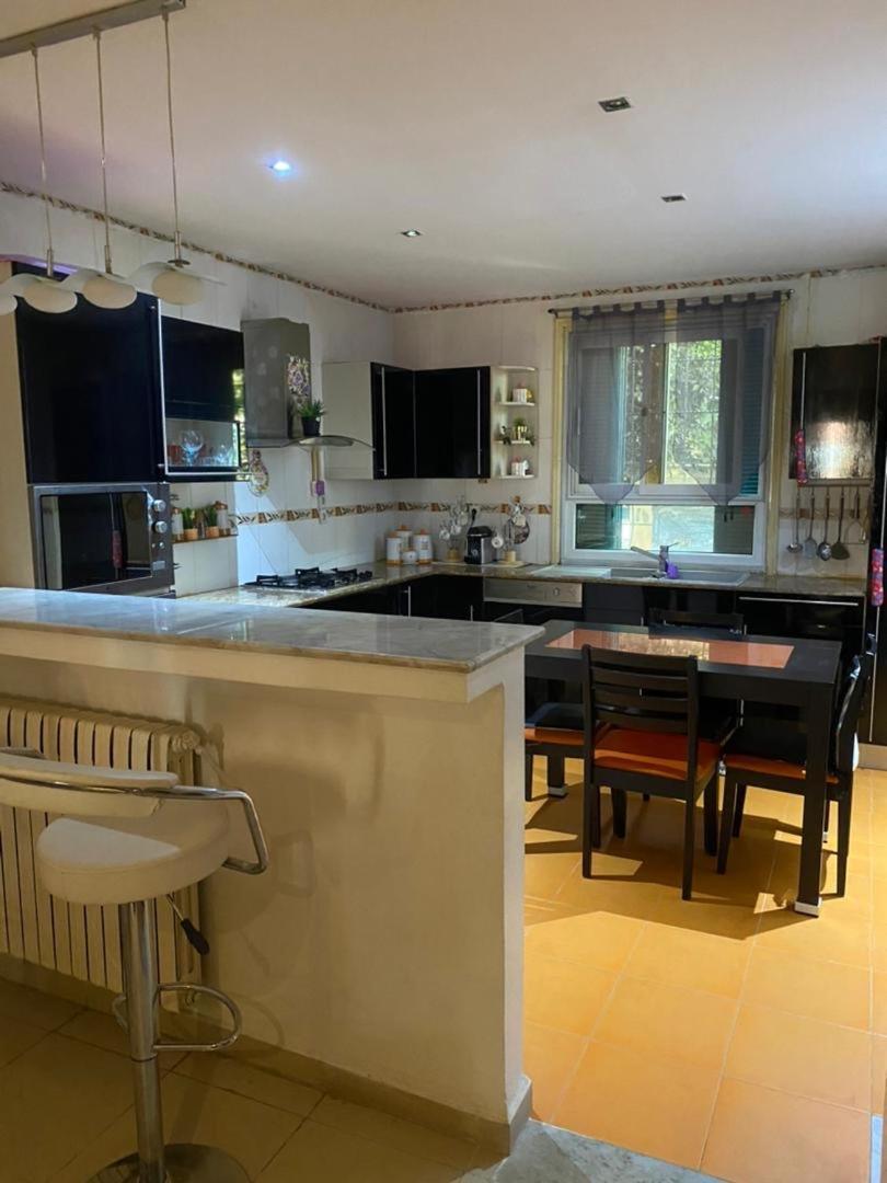 Duplex T3 Bien Situe Apartment Annaba Luaran gambar